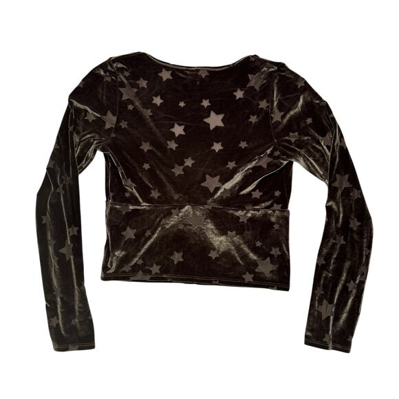 OUT FROM UNDER Urban Outfitters Green Stars Velvet Crop Tie Front Top Sz Medium - Picture 5 of 10
